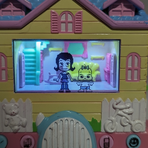 Pixel Chix Babysitter's House Yellow Mattel 2006 - Picture 3 of 16